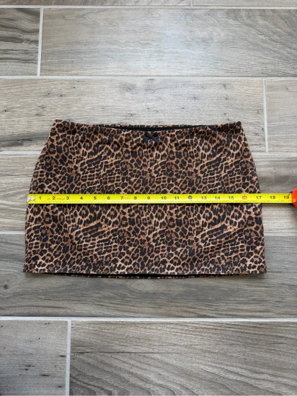 Edikted leopard print mini skirt NWT size M